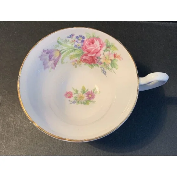 EB Foley Tulip Cup and Saucer Fine Bone China, Made in England - Picture 5 of 7